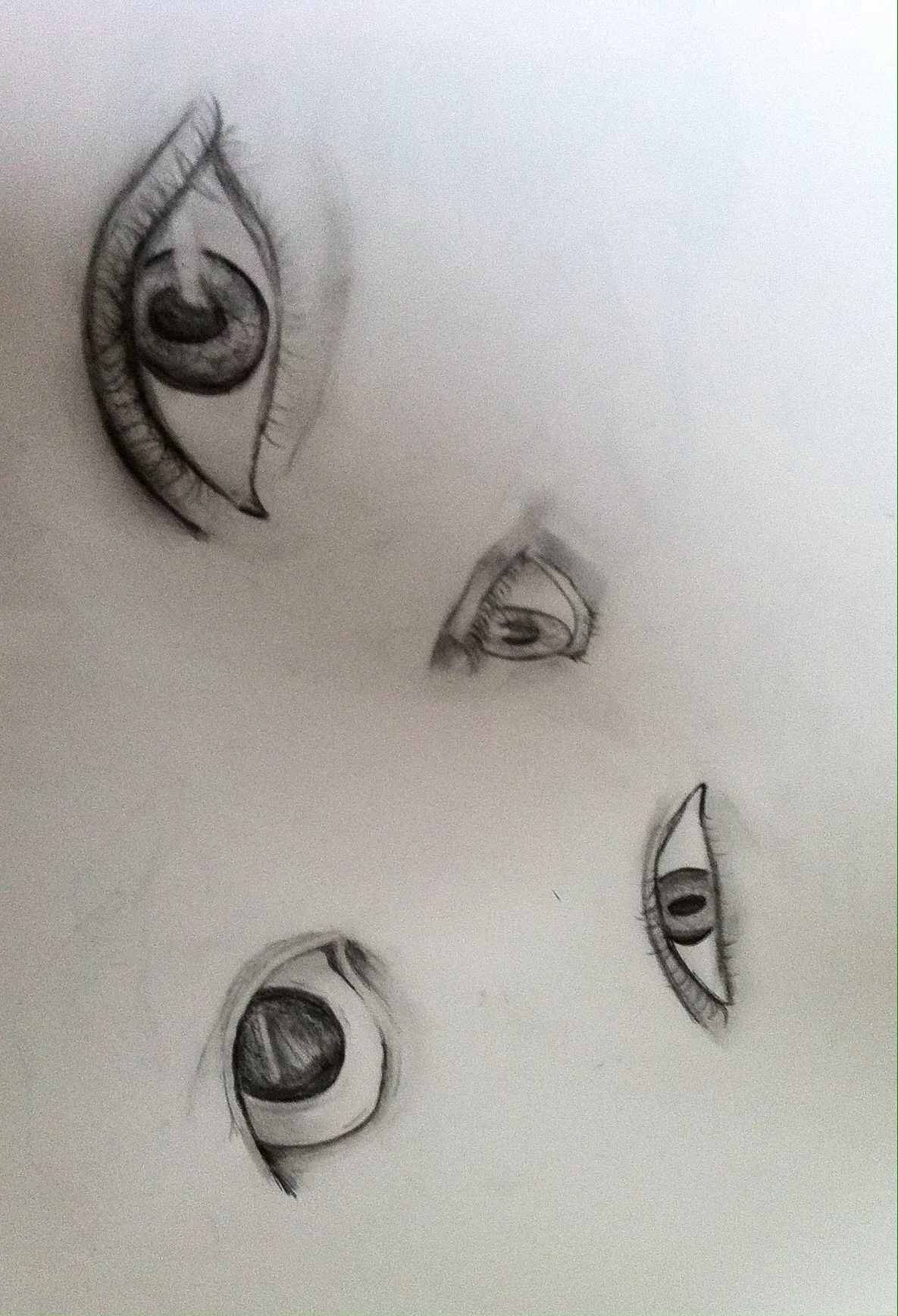 Ojos — Color Pencil, 2012
