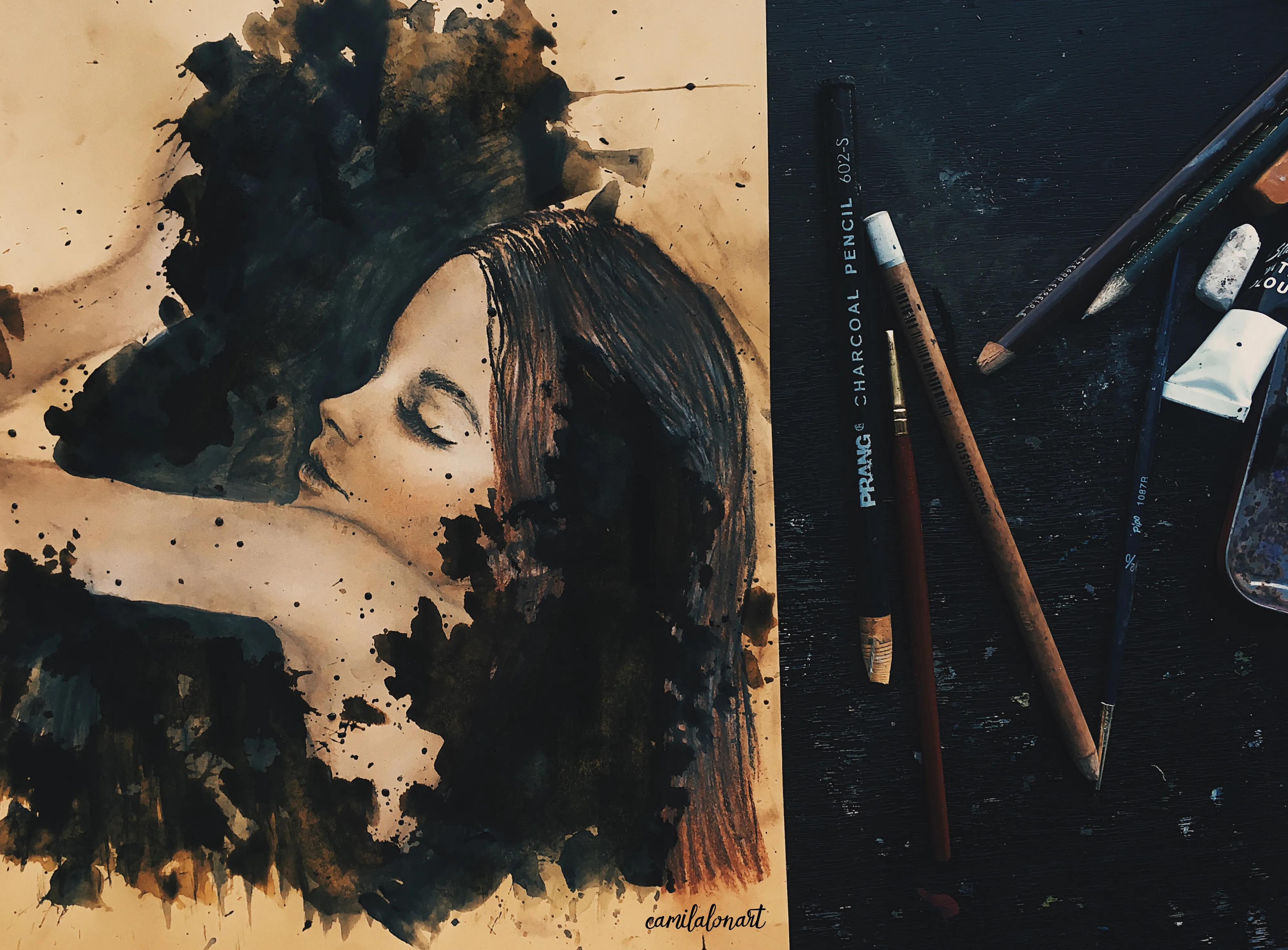 Abrazarme — Pastels on yellow paper